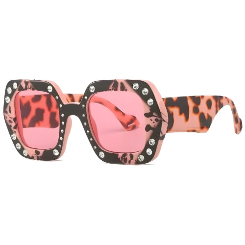 Diamond Hour - It’s your time to shine.